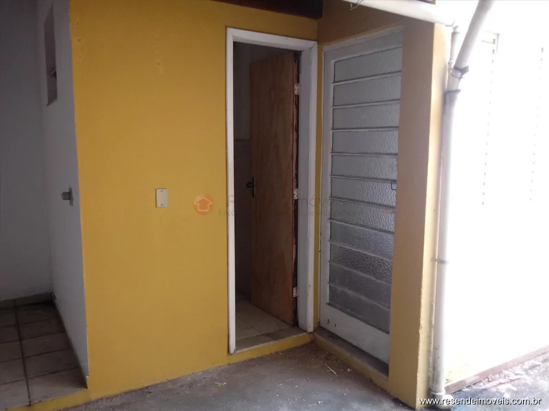 Foto 3 de 19 - Casa para venda em Jardim Tropical