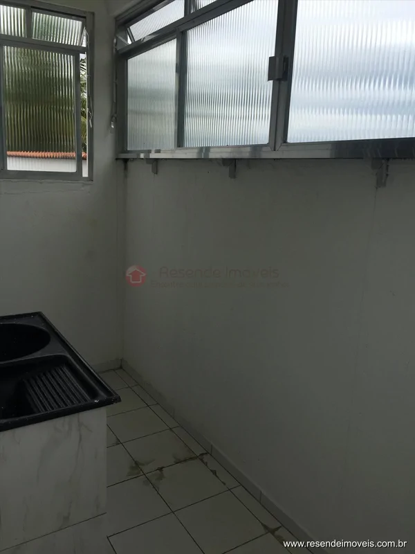 Foto 6 de 28 - Sobrado para venda em Granja Minas Gerais