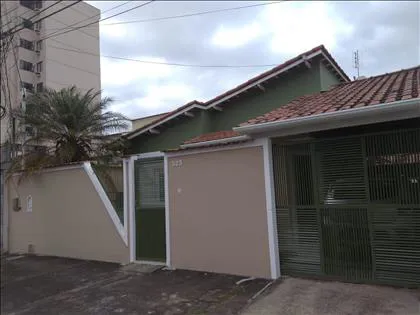 Casa para aluguel em Vila Julieta