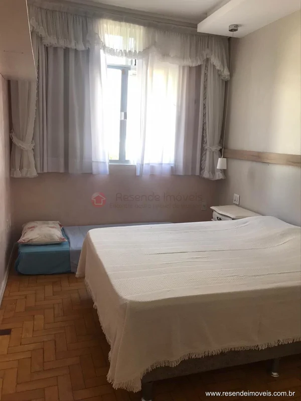 Foto 11 de 25 - Casa para venda e aluguel em Centro