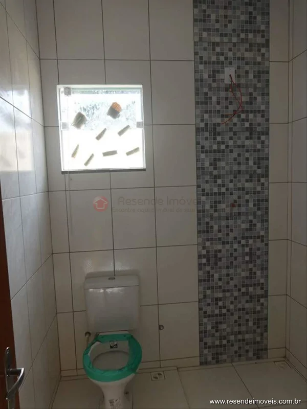 Foto 2 de 3 - Casa para venda em Parque Embaixador