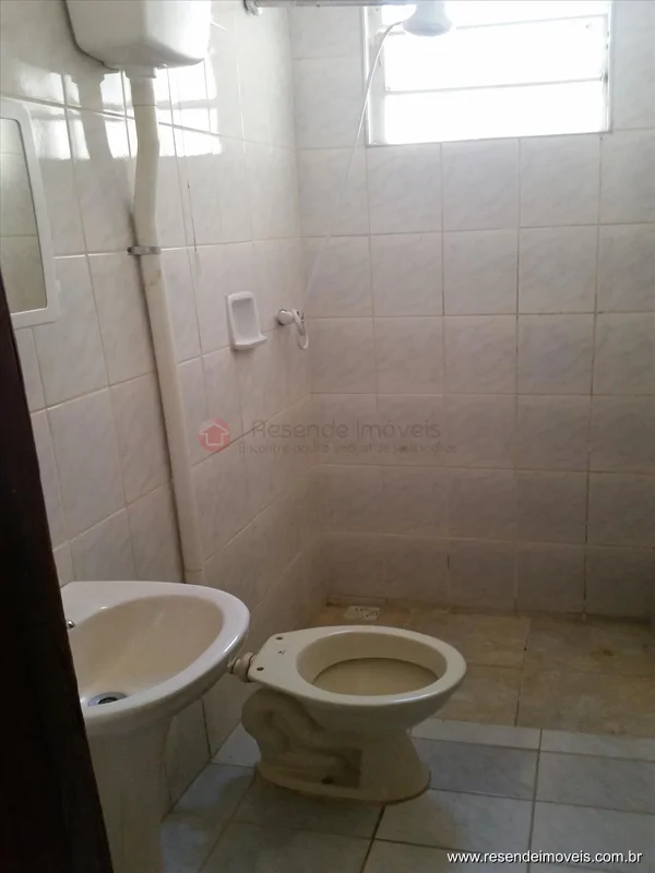 Foto 1 de 6 - Casa para aluguel em Vila Julieta