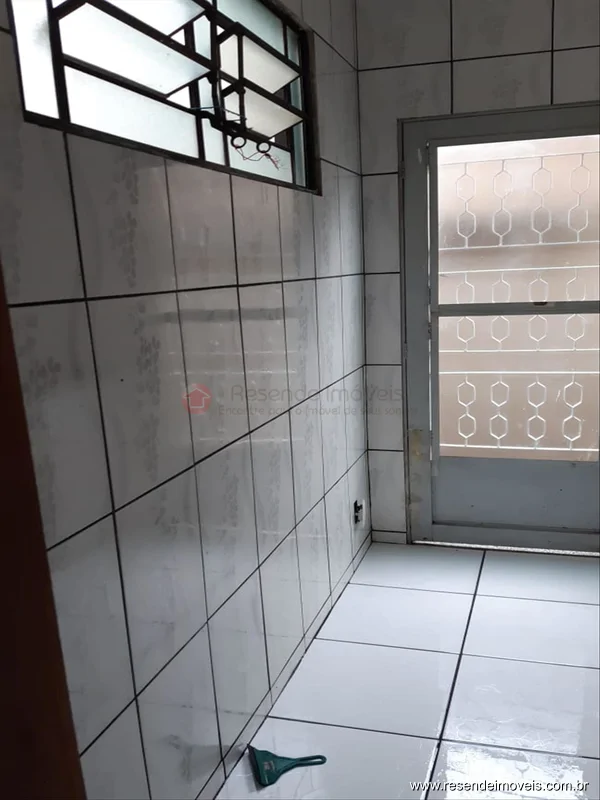 Foto 2 de 5 - Kitnet para aluguel em São Caetano