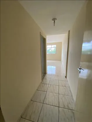 Apartamento para aluguel em Comercial