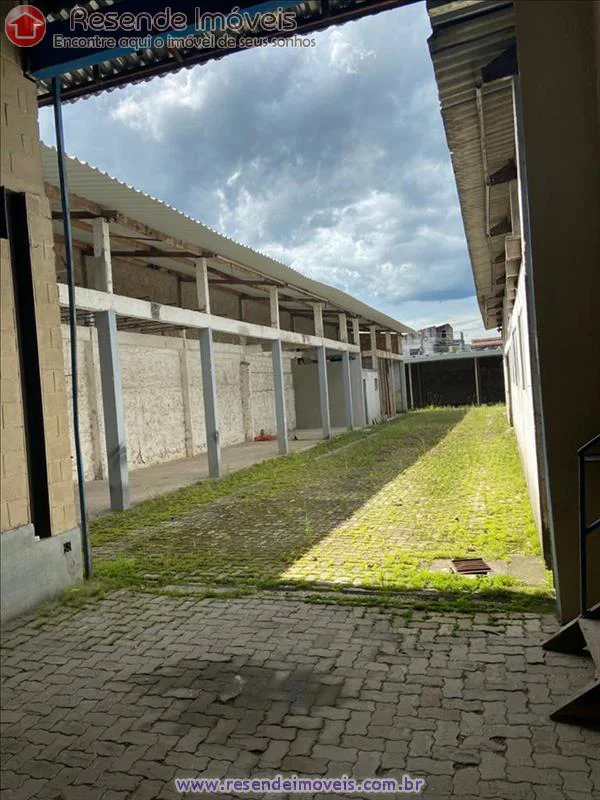 Foto 1 de 24 - Galpão para aluguel em Vila Julieta