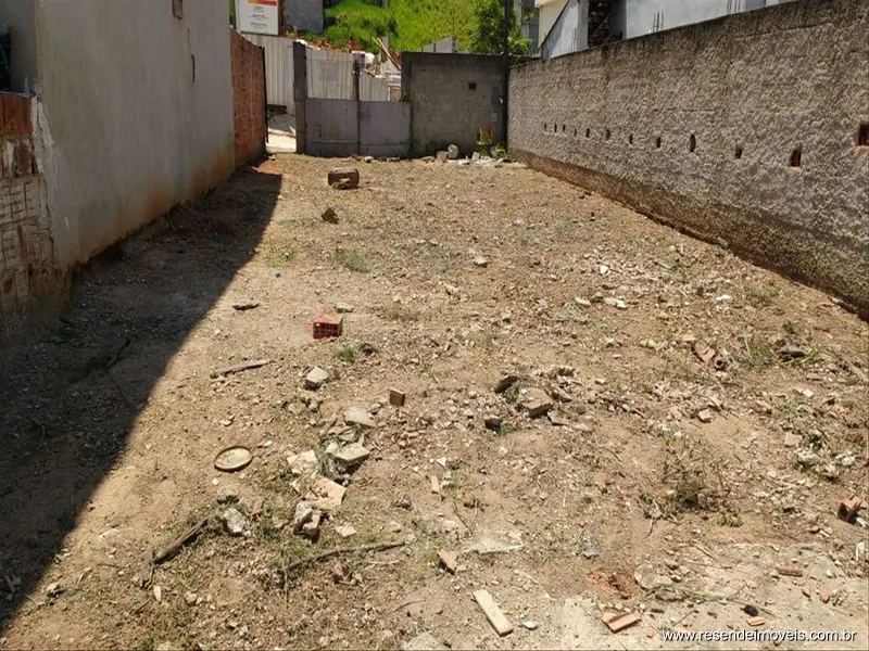 Foto 1 de 4 - Terreno para venda em Monet