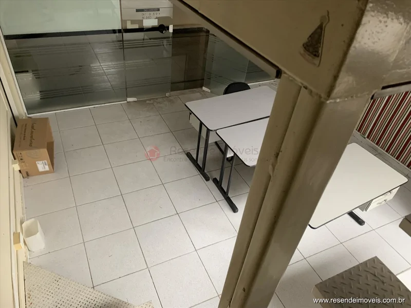 Foto 6 de 11 - Sala Comercial para venda e aluguel em Manejo