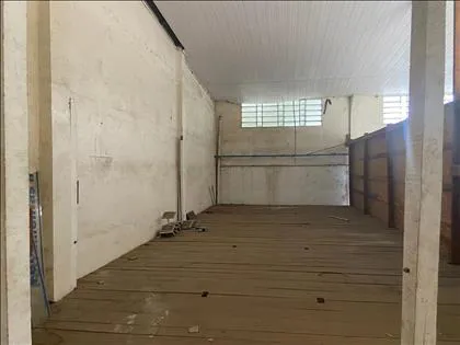 Loja para aluguel em Vila Julieta