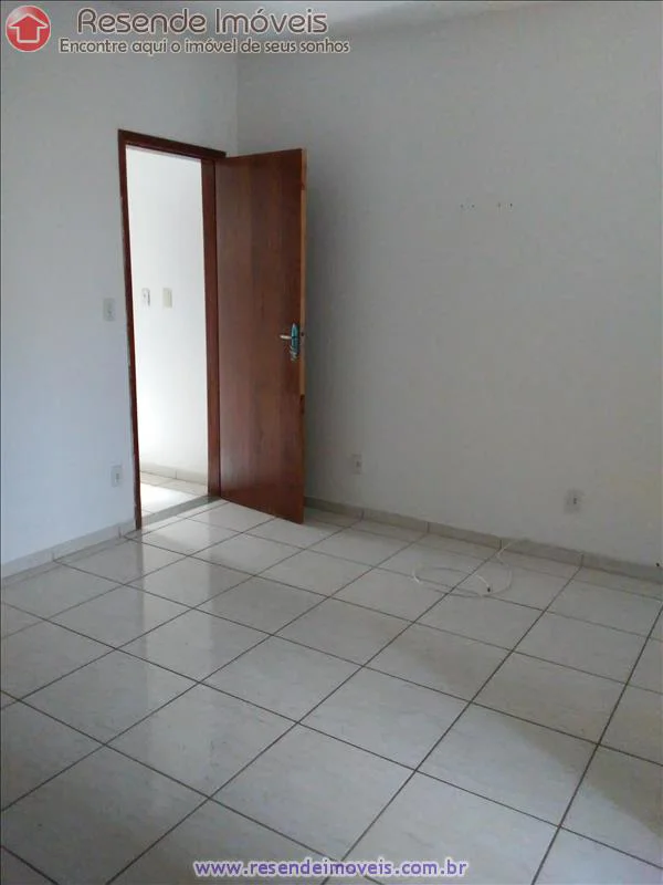 Foto 41 de 42 - Casa para venda e aluguel em Montese