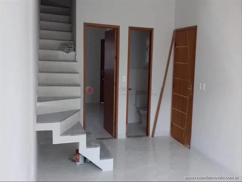 Foto 1 de 14 - Casa para venda em Jardim D'Oeste