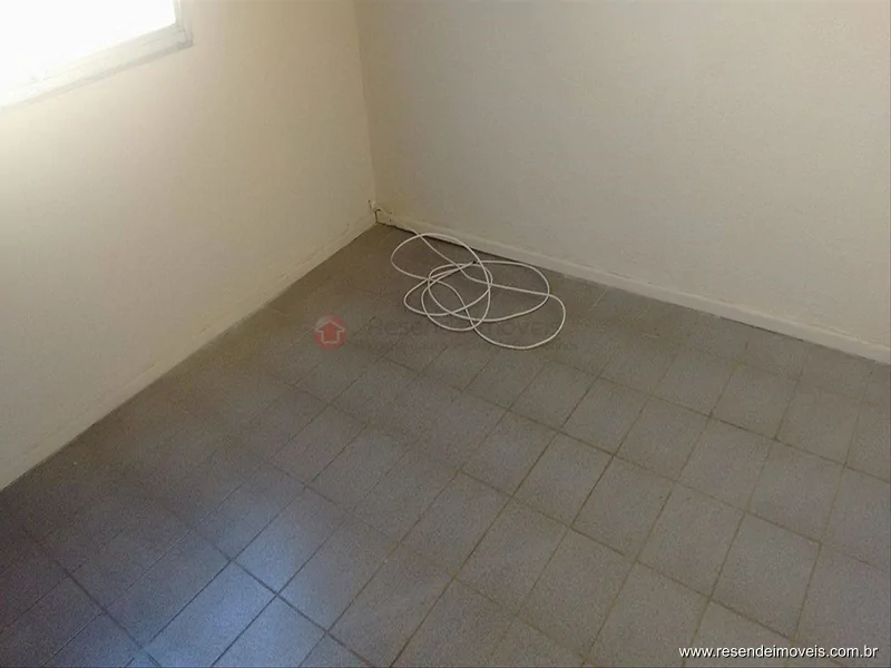 Foto 4 de 16 - Casa para venda e aluguel em Monet