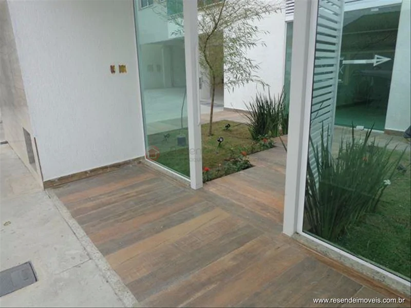 Foto 19 de 31 - Cobertura para venda em Manejo