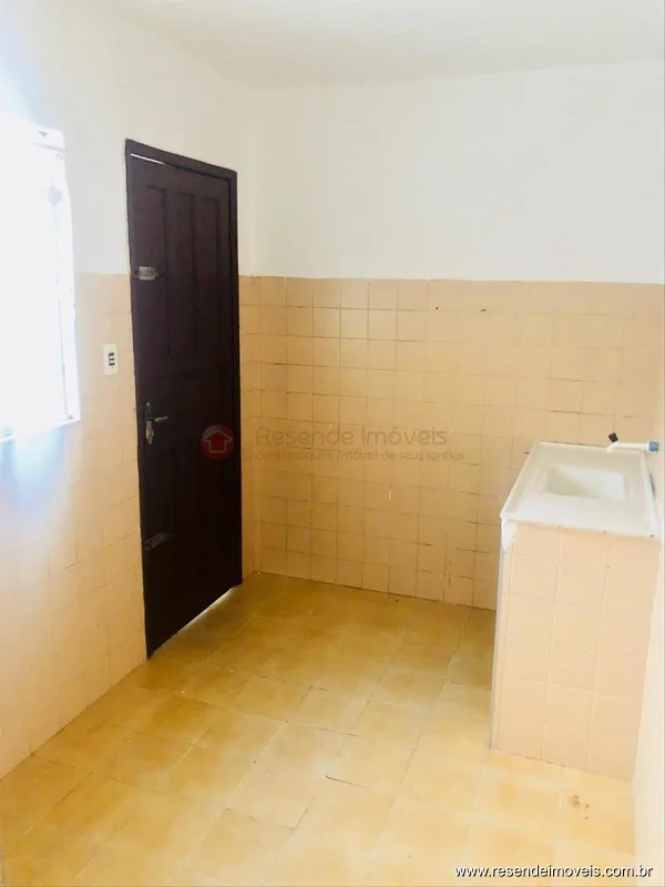 Foto 6 de 10 - Casa para venda em Itapuca