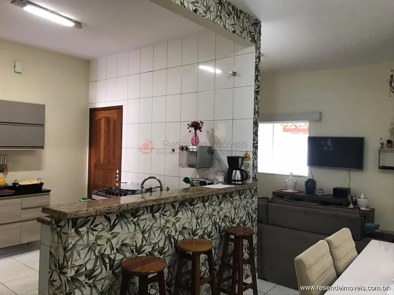 Foto 1 de 16 - Casa para venda em Mirante das Agulhas