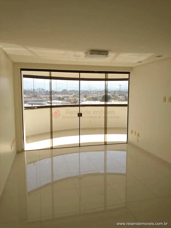 Foto 3 de 18 - Apartamento para aluguel em Morada do Castelo