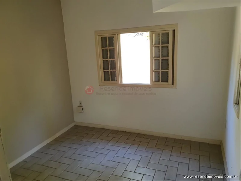 Foto 5 de 58 - Casa para venda em Casa da Lua