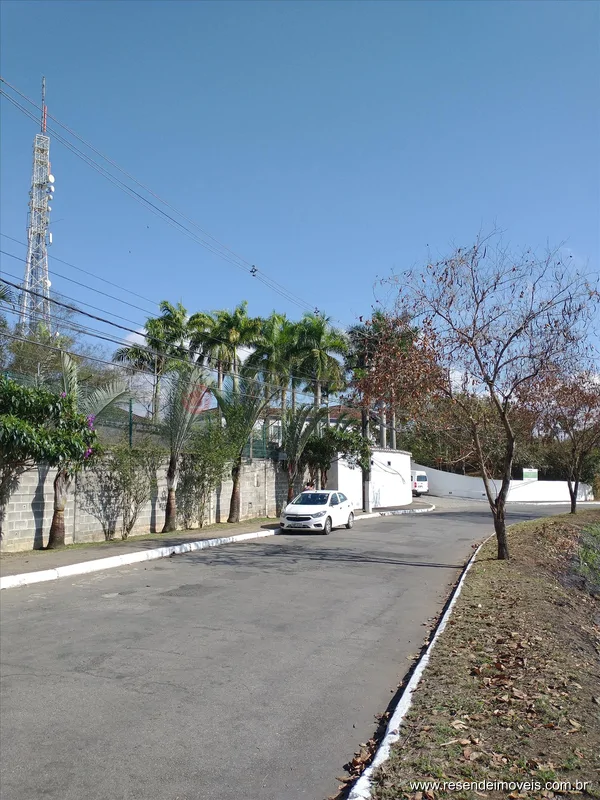 Foto 3 de 6 - Terreno para venda em Jardim Brasília