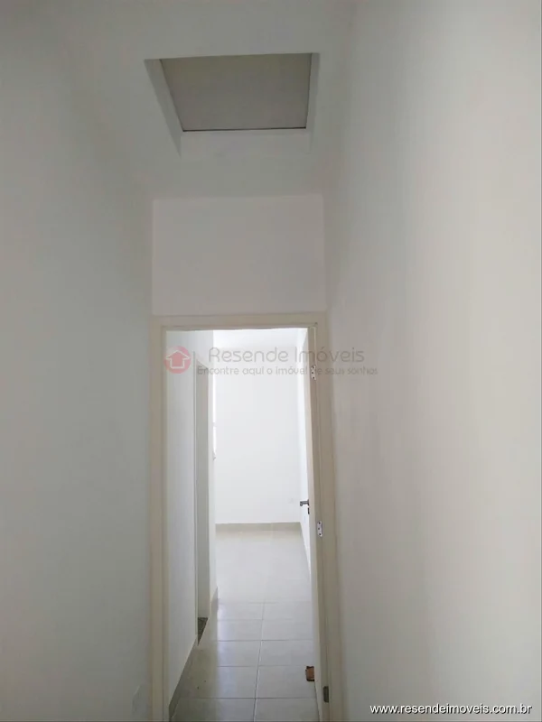 Foto 15 de 37 - Casa para venda em Jardim Aliança II