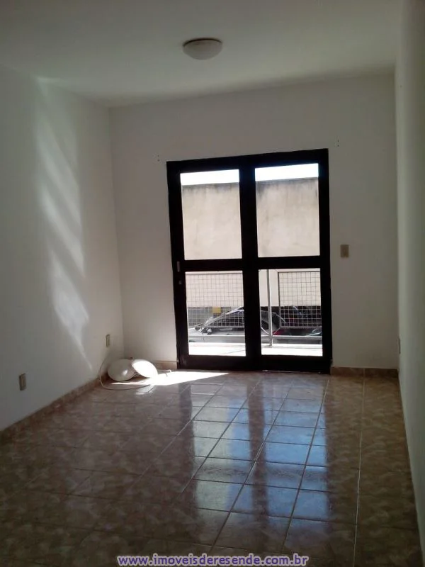 Foto 7 de 9 - Apartamento para aluguel em Morada do Castelo