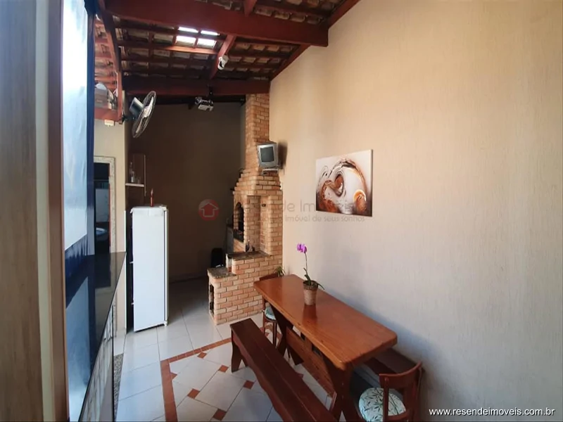 Foto 1 de 13 - Casa para venda em Parque Ipiranga II