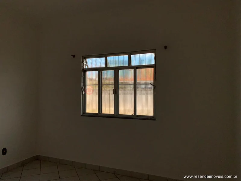 Foto 2 de 22 - Casa para aluguel em Montese