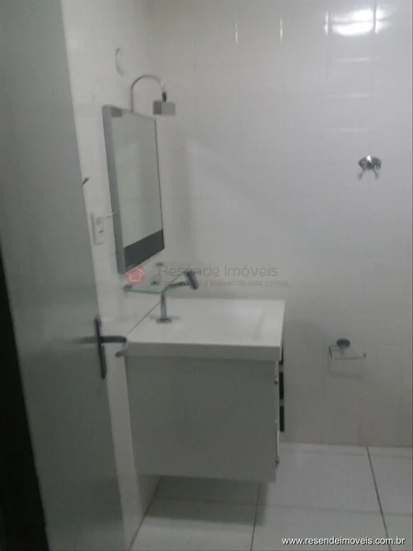 Foto 12 de 14 - Apartamento para venda e aluguel em Comercial