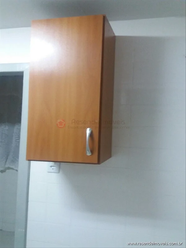 Foto 6 de 14 - Apartamento para venda e aluguel em Comercial