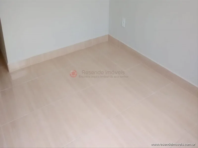 Foto 3 de 17 - Casa para venda em Itapuca