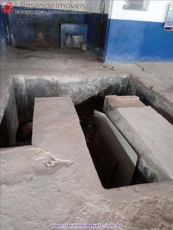 Foto 1 de 5 - Galpão para aluguel em Vila Julieta