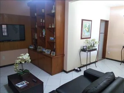 Casa para venda em Morada da Colina