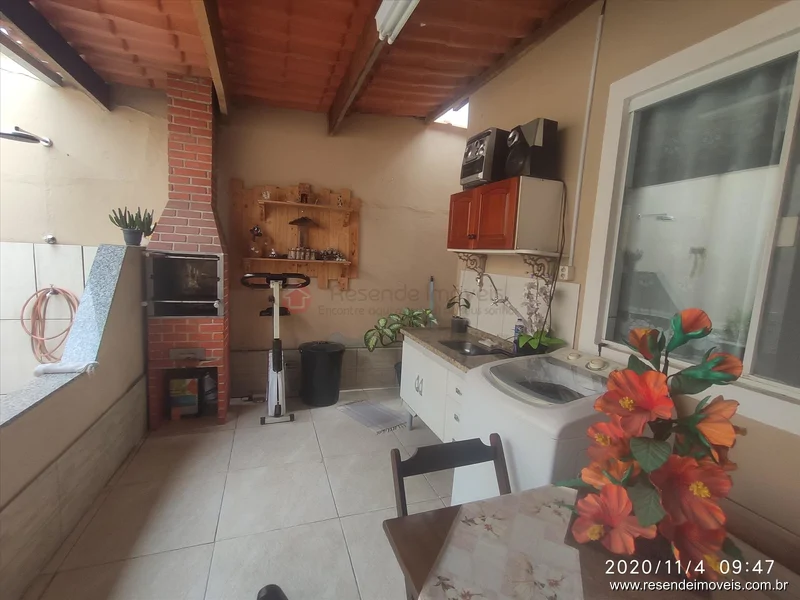 Foto 12 de 13 - Casa para venda e aluguel em Morada da Montanha