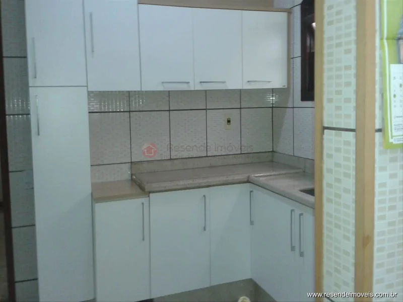 Foto 3 de 10 - Casa para venda em Jardim Brasília