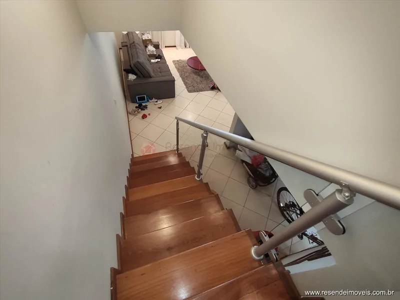 Foto 1 de 23 - Casa para venda e aluguel em Morada da Colina