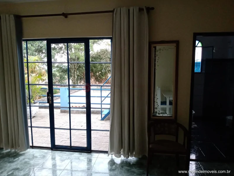 Foto 13 de 15 - Casa para aluguel em Vila Verde