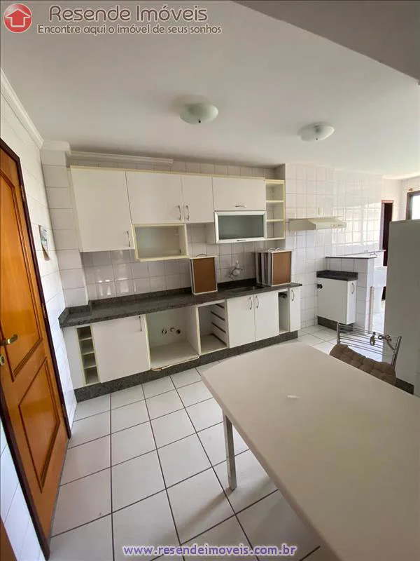 Foto 2 de 13 - Apartamento para venda em Centro