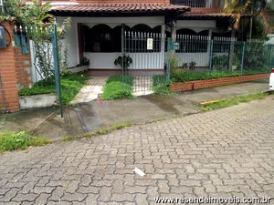 Casa para venda em Centro