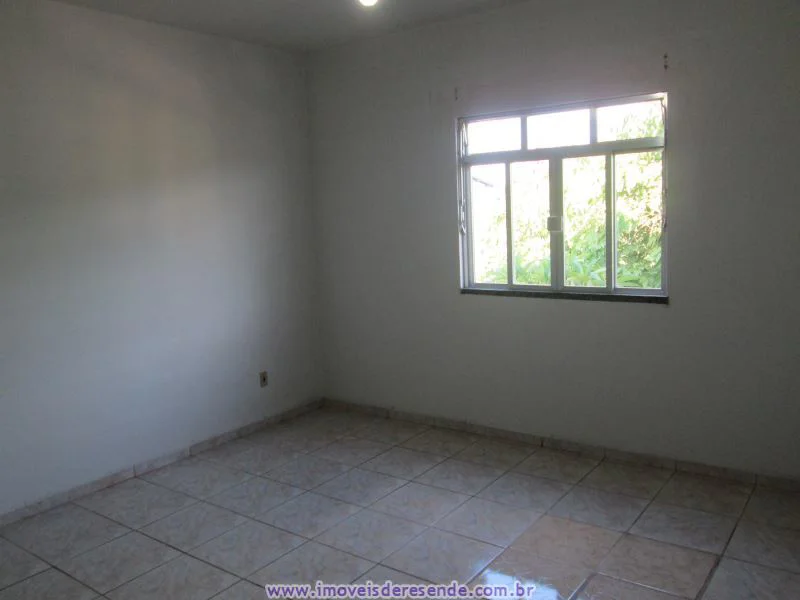 Foto 2 de 16 - Casa para aluguel em Montese