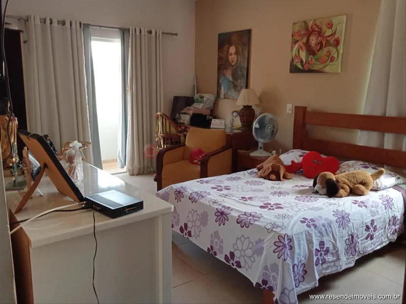 Foto 6 de 38 - Casa para venda em Casa da Lua