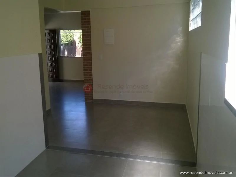 Foto 5 de 6 - Casa para aluguel em Morada da Colina