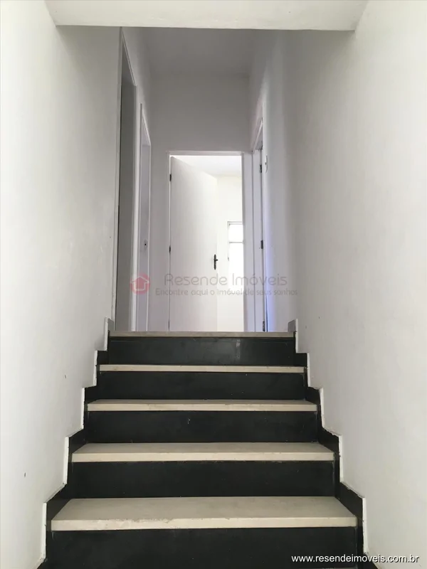 Foto 1 de 11 - Apartamento para aluguel em Comercial