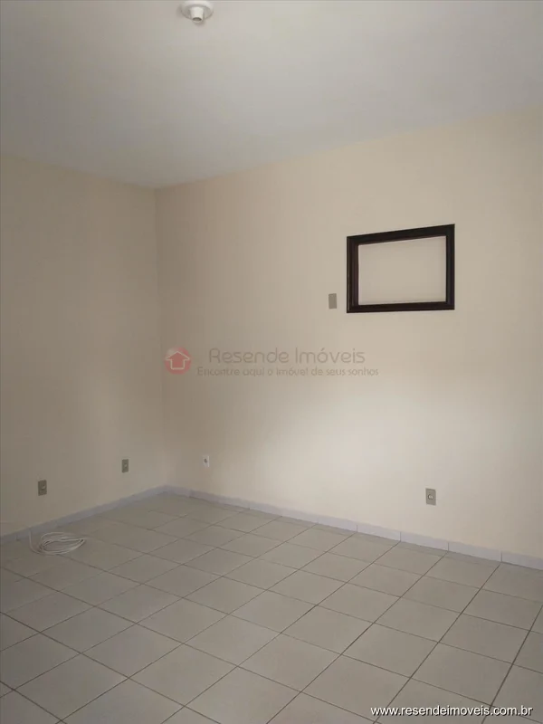 Foto 1 de 26 - Casa para aluguel em Morada da Colina