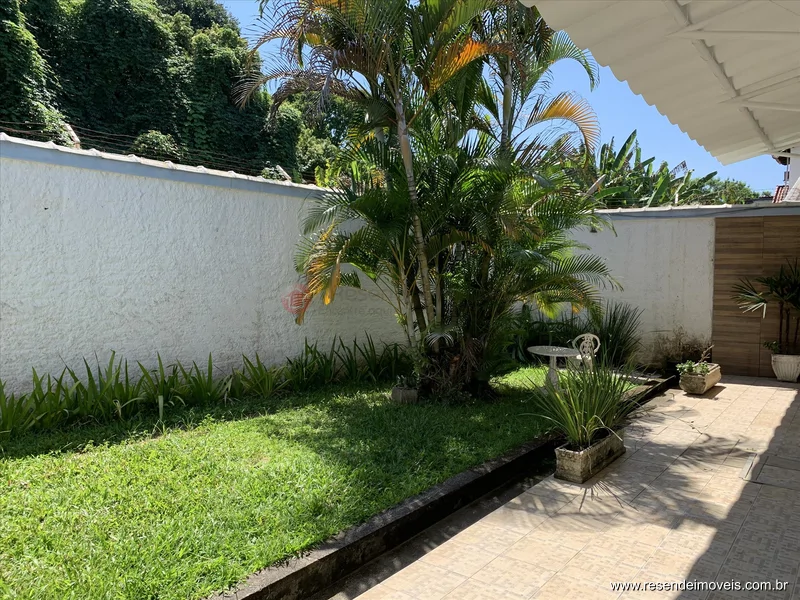 Foto 33 de 42 - Casa em condomínio para venda em Jardim Brasília