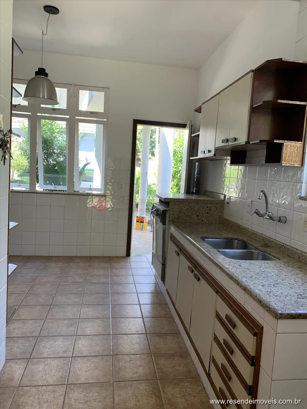 Foto 4 de 42 - Casa em condomínio para venda em Jardim Brasília