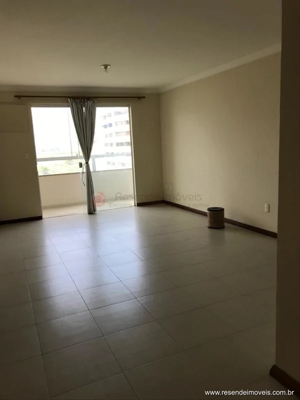 Foto 3 de 12 - Apartamento para venda em Morada do Castelo