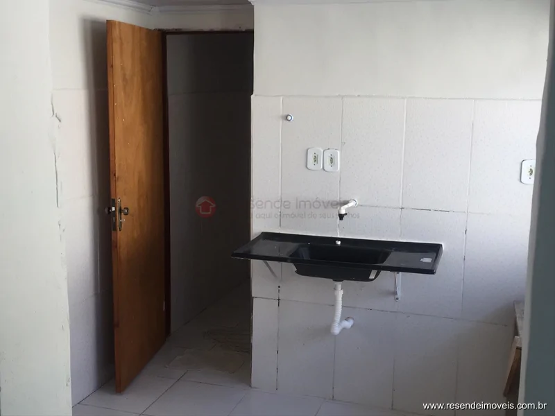 Foto 3 de 11 - Casa para aluguel em Morada da Colina