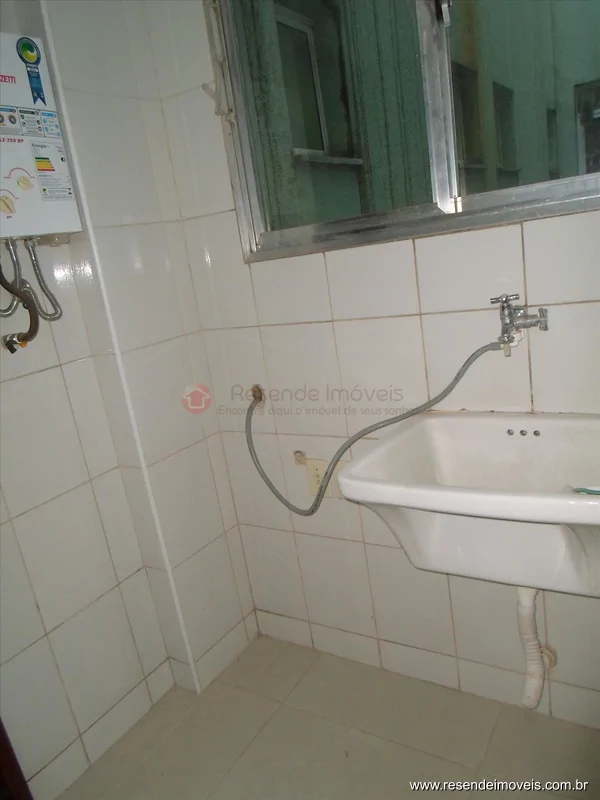 Foto 2 de 24 - Apartamento para aluguel em Comercial