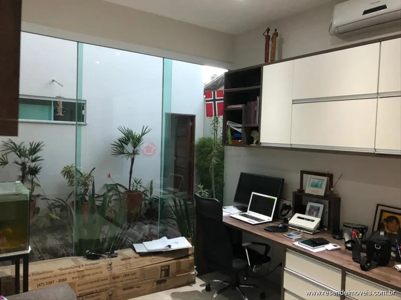 Foto 7 de 27 - Casa para aluguel em Morada da Colina