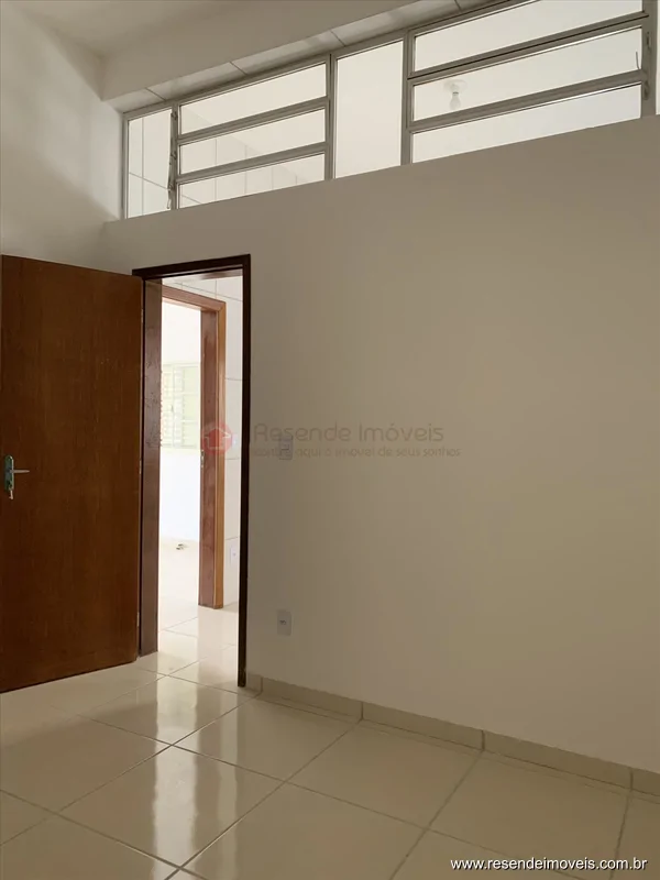 Foto 4 de 10 - Casa para aluguel em Campos Elíseos