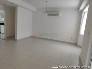 Casa em condomínio para venda em Morada da Colina