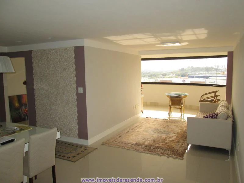 Foto 4 de 17 - Apartamento para aluguel em Morada do Castelo